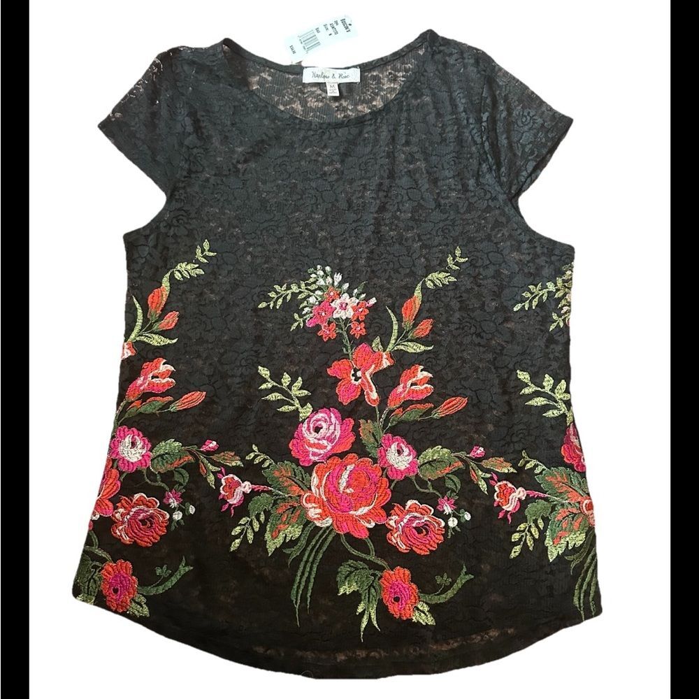 NWT Harlow & Rose Medium embroidered lace top sheer flowers